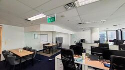 Hsbc Building (D1), Office #567582461